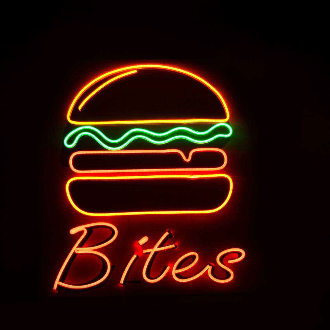 Burger Bites Neon Sign – LED Neon Light for Cafes, Restaurants & Food Spots